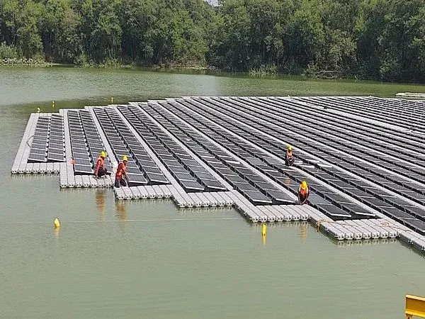 Hartek Solar To Build 2 MW Floating Solar Plant, Foundation Stone Laid by President of India